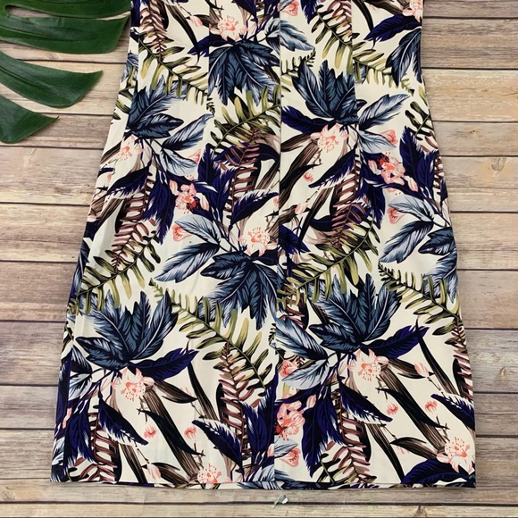 Boston Proper cream and blue tropical floral dress - Picture 8 of 10